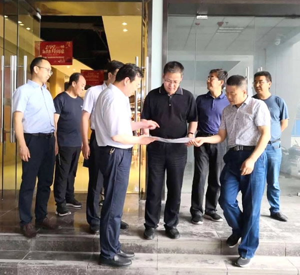 隴南市委常委、組織部部長(zhǎng)楊郃調(diào)研指導(dǎo)市龍江城鄉(xiāng)發(fā)展集團(tuán)公司黨建工作